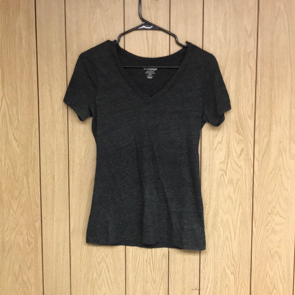 Short Sleeved V-Neck Top